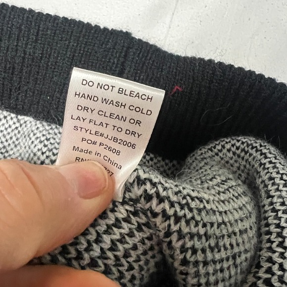 Black and White Checkered Pencil Skirt - Picture 6 of 8